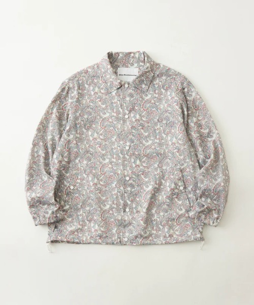 WHITE MOUNTAINEERING(ホワイトマウンテニアリング)の「PAISLEY SATIN COACH JACKET(その他アウター・メンズ・ホワイト/ブラック・2)」の1枚目の写真