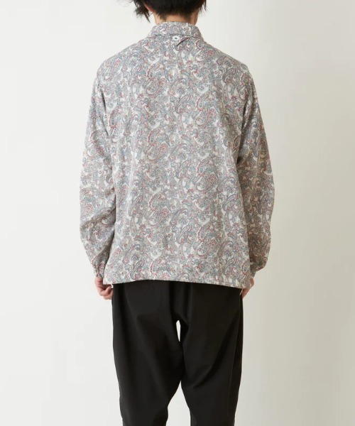 WHITE MOUNTAINEERING(ホワイトマウンテニアリング)の「PAISLEY SATIN COACH JACKET(その他アウター・メンズ・ホワイト/ブラック・2)」の9枚目の写真
