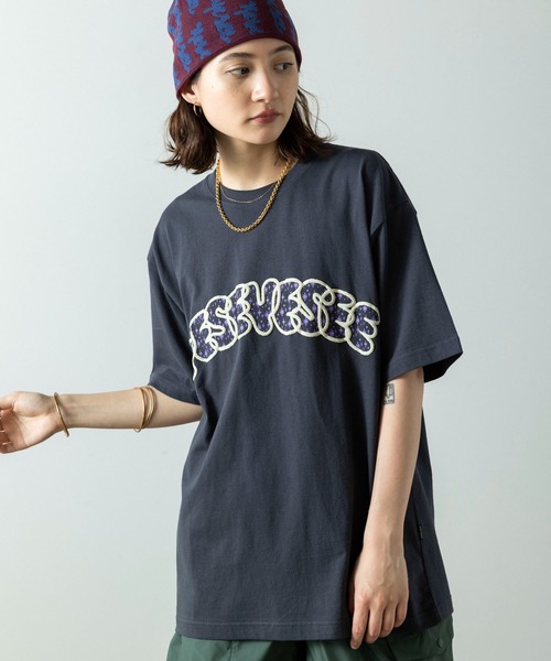 YESEYESEE(イエスアイシー)の「yeseyesee/イエスアイシー Y.E.S Sparkle Tee Tシャツ(Tシャツ/カットソー・メンズ・グレー/チャコールグレー/ネイビー・M/L/XL)」の5枚目の写真