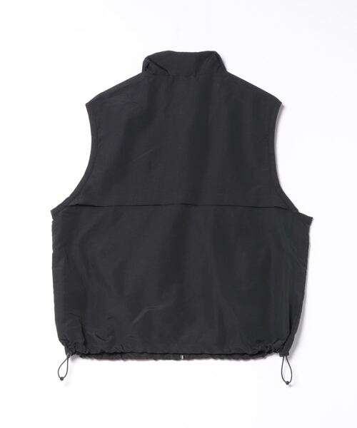 Right-on（ライトオン）の「ナイロンベスト（ベスト・メンズ・ブラック/ベージュ/ネイビー・L/XL/M）」の4枚目の写真