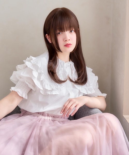 LINEASTORIA（リネアストリア）の「【フルウィッグ・ミディアム】アンソルミディ（ウィッグ・レディース・ブラック×レッド/レッド系/アッシュブラウン/ブラウン/ダークブラウン/グリーン系・FREE）」の4枚目の写真