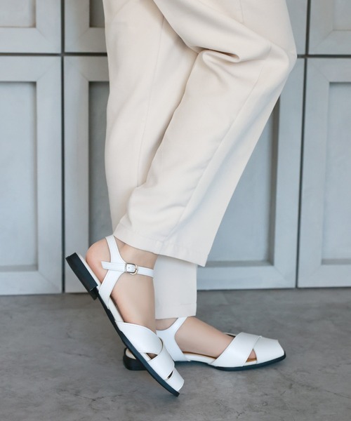 chocolates(チョコラテス)の「ローヒール カジュアルグルカサンダル【日本製】(サンダル・レディース・ブラック/アイボリー/グレー・M/S/LL/L)」の14枚目の写真