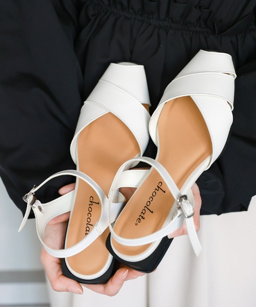 chocolates(チョコラテス)の「ローヒール カジュアルグルカサンダル【日本製】(サンダル・レディース・ブラック/アイボリー/グレー・M/S/LL/L)」の22枚目の写真