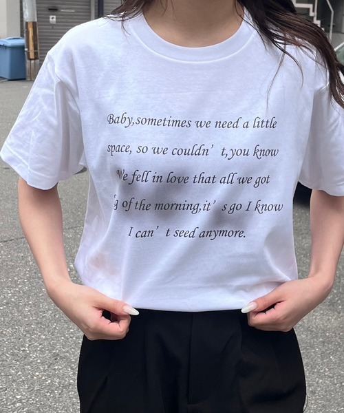 fiere（フィエール）の「バタフライ英字半袖Tシャツ（Tシャツ/カットソー・レディース・ホワイト・M/L）」の4枚目の写真