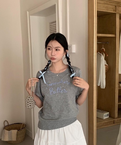 LAC-VERT(ラック・ヴェール)の「ロゴ刺繍サマーニット(Tシャツ/カットソー・レディース・アイボリー/グレー/ブルー/レッド/ピンク/ブラウン/ネイビー・FREE)」の21枚目の写真