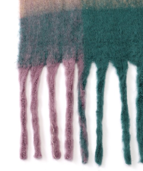 FREE'S MART（フリーズマート）の「◇大柄チェックストール（マフラー・レディース・ブラック系その他/ブラウン系その他/イエロー系その他/ブルー系その他・ﾌﾘ-）」の11枚目の写真