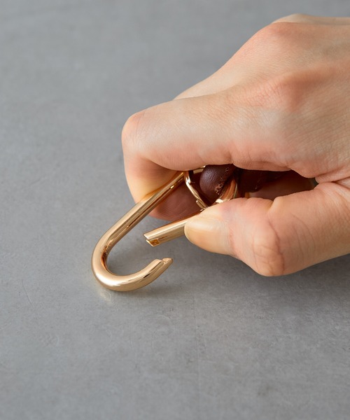 Actually（アクチュアリー）の「本革screwish key charm キーチャーム（キーケース/キーアクセサリー・レディース・グリーン/イエロー/ネイビー/ボルドー・0/フリー）」の7枚目の写真