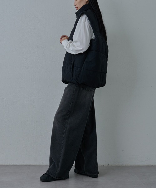 COLONY 2139（コロニートゥーワンスリーナイン）の「ナイロンワッシャ―中綿ベスト（ダウンベスト・メンズ・ホワイト/ブラック・MEDIUM/LARGE/X-LARGE）」の13枚目の写真