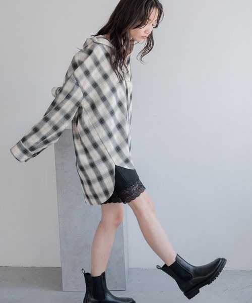 LOWRYS FARM（ローリーズファーム）の「オンブレチェックシャツLS