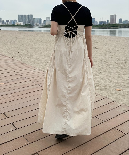 raffime（ラフィミー）の「バックリボンナイロンキャミワンピース（ワンピース・レディース・チャコールグレー/アイボリー・MEDIUM/SMALL）」の15枚目の写真