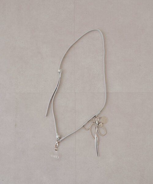 Chico（チコ）の「キーチャーム付スマホストラップ（その他小物）」 - WEAR