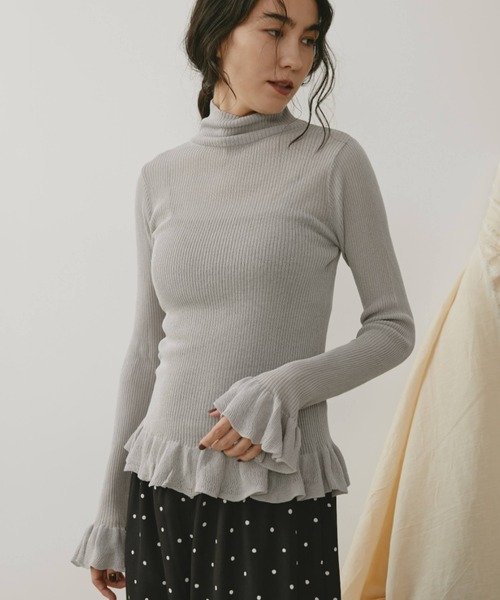 専用♡ カナダ百貨店購入 ティアードフリルのふんわりスリーブニット moment+ ニット セーター 「累計販売枚数1万枚突破