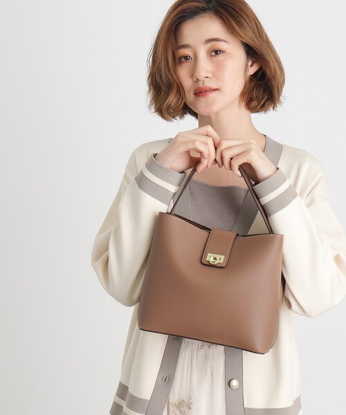 grove(グローブ)の「◆雑誌掲載【人間工学】ベルトオコシダブルショルダー(ショルダーバッグ・レディース・ライトグレー/ブラック/モスグリーン/ブラウン系・00)」の11枚目の写真