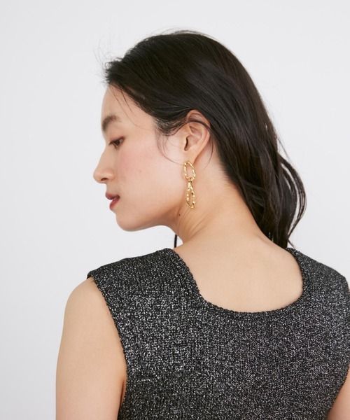 Luftrobe（ルフトローブ）の「META-TEX ラメグリッターノースリーブニット（ニット/セーター・レディース・シルバー/ゴールド・9号）」の4枚目の写真