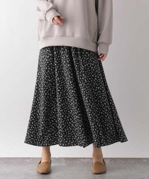 GLOBAL WORK Smile Seed Store（グローバルワーク スマイルシードストア）の「ギャザーフレアイージーパンツ/116011（その他パンツ・レディース・グレー系その他/グレー系その他4/グレー系その他3/グレー系その他2/ブラック・LARGE/MEDIUM/X-LARGE/SMALL）」の2枚目の写真