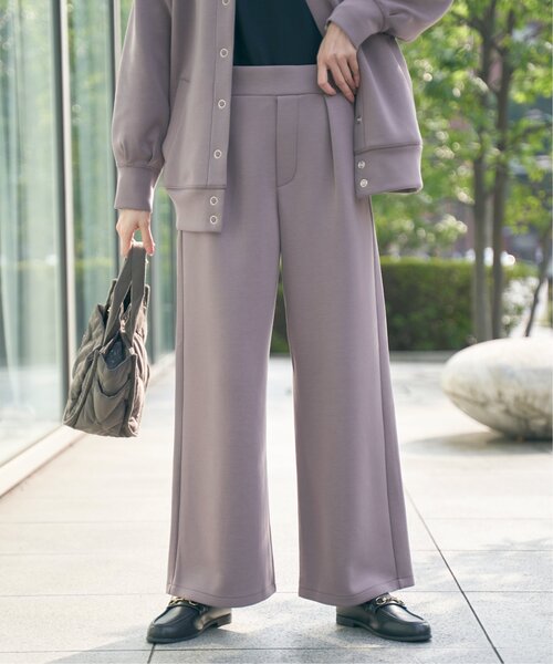 ikka（イッカ）の「【洗濯機で洗える／親子コーデ】GOKU楽ダンボールワイドパンツ（その他パンツ・レディース・ベージュ/モカ/ダークグリーン/ブラック・M/L/S）」の7枚目の写真