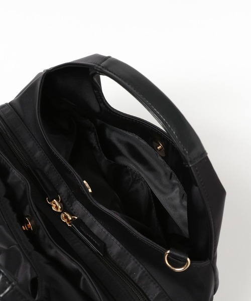 Elura(エルーラ)の「撥水 2WAYショルダーバッグ ナイロン ラウンド ショルダー 丸い/139295(ハンドバッグ・レディース・グレイッシュベージュ/ブラック・ONE SIZE)」の19枚目の写真