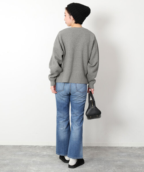 SLOBE IENA(スローブイエナ)の「《WEB限定/追加》サガラ刺繍スウェットライクニット(ニット/セーター・レディース・チャコールグレー/ネイビー・FREE)」の19枚目の写真