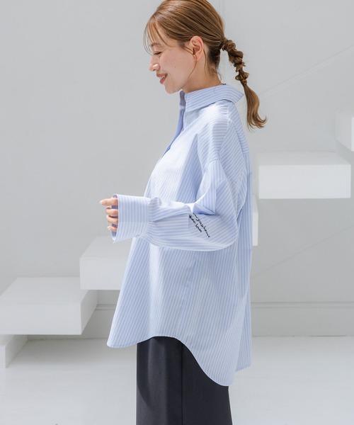 LAKOLE（ラコレ）の「刺繍オーバーサイズシャツ / 145411（シャツ/ブラウス・レディース・ライトブルー/ブルー/ピンク・FREE）」の4枚目の写真