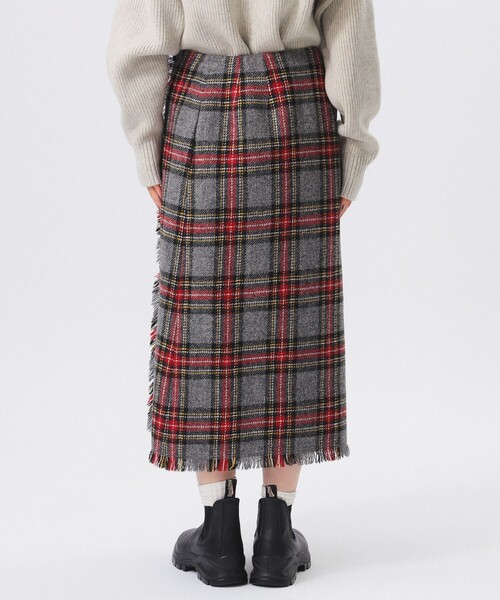 BEAMS BOY(ビームスボーイ)の「ハリスツイード フリンジ スカート 24AW(スカート・レディース・グレー/イエロー・1/2)」の22枚目の写真