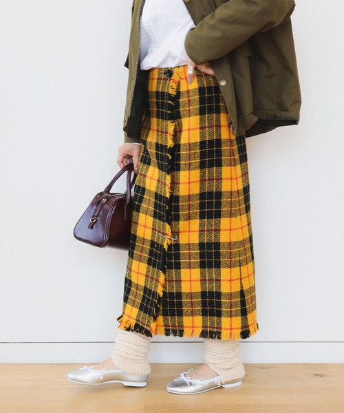 BEAMS BOY(ビームスボーイ)の「ハリスツイード フリンジ スカート 24AW(スカート・レディース・グレー/イエロー・1/2)」の18枚目の写真