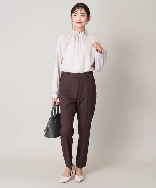 a.v.v（アーヴェヴェ）の「【洗える/イージーケア/UVカット/ストレッチ】スカルノテックステーパードパンツ（その他パンツ・レディース・ネイビー/ブラウン/ライトグレー・34/36/38/42/40）」の12枚目の写真