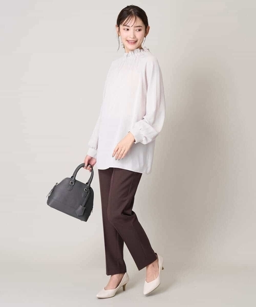 a.v.v（アーヴェヴェ）の「【洗える/イージーケア/UVカット/ストレッチ】スカルノテックステーパードパンツ（その他パンツ・レディース・ネイビー/ブラウン/ライトグレー・34/36/38/42/40）」の18枚目の写真