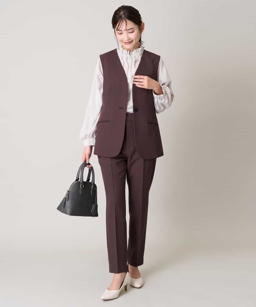 a.v.v（アーヴェヴェ）の「【洗える/イージーケア/UVカット/ストレッチ】スカルノテックステーパードパンツ（その他パンツ・レディース・ネイビー/ブラウン/ライトグレー・34/36/38/42/40）」の20枚目の写真