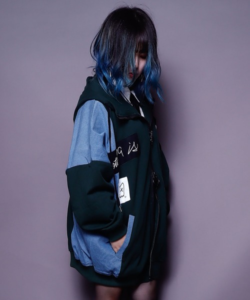 AFYF(エーエフワイエフ)の「AFYF DENIM MIX PARKA/ビッグシルエット デニムミックス パーカー(パーカー・レディース・ダークグリーン/インディゴブルー/ブラック系その他/ホワイト系その他・FREE)」の15枚目の写真