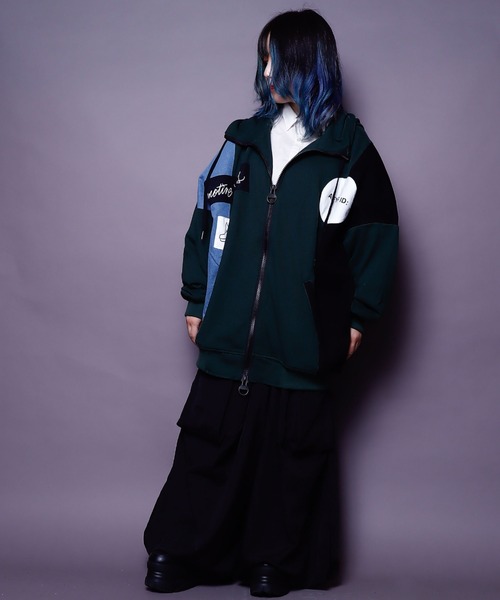 AFYF(エーエフワイエフ)の「AFYF DENIM MIX PARKA/ビッグシルエット デニムミックス パーカー(パーカー・レディース・ダークグリーン/インディゴブルー/ブラック系その他/ホワイト系その他・FREE)」の11枚目の写真