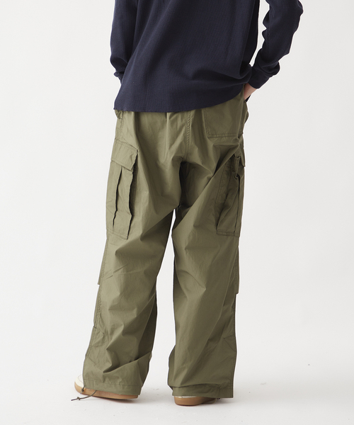 B.C STOCK（ベーセーストック）の「SIDE VENTS M51 OVER カーゴパンツ（カーゴパンツ・メンズ・ネイビー/カーキ・FREE）」の7枚目の写真