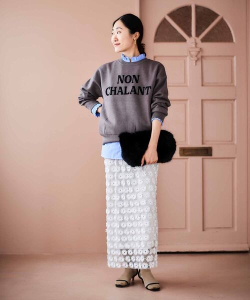 le.coeur blanc（ルクールブラン）の「フリルカラーギャザーブラウス（シャツ/ブラウス・レディース・ブルー系その他2/オフホワイト/ブルー・38）」の16枚目の写真