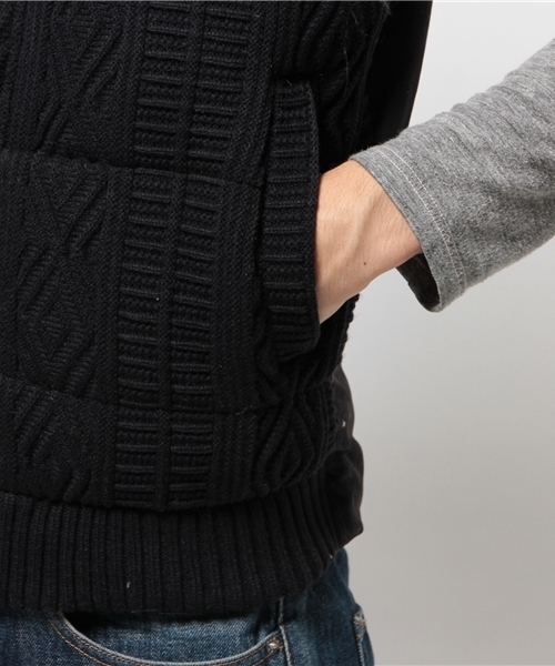 CIAOPANIC TYPY(チャオパニックティピー)の「【CIAOPANICTYPY】ケーブルニット中綿フードベスト(その他アウター・メンズ・ネイビー/キャメル・LARGE/MEDIUM/SMALL)」の7枚目の写真