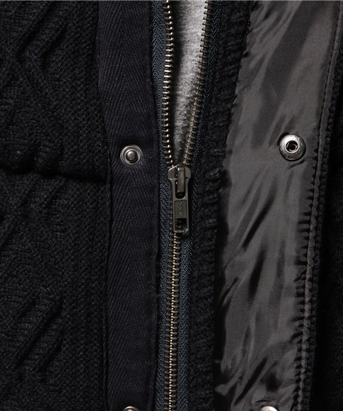 CIAOPANIC TYPY(チャオパニックティピー)の「【CIAOPANICTYPY】ケーブルニット中綿フードベスト(その他アウター・メンズ・ネイビー/キャメル・LARGE/MEDIUM/SMALL)」の9枚目の写真