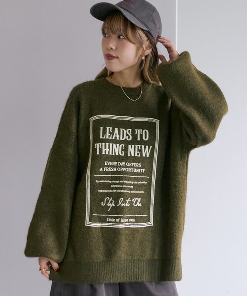 w closet（ダブルクローゼット）の「【2WAY】BIGロゴニット（ニット/セーター・レディース・グリーン/アイボリー/ネイビー・FREE）」の2枚目の写真