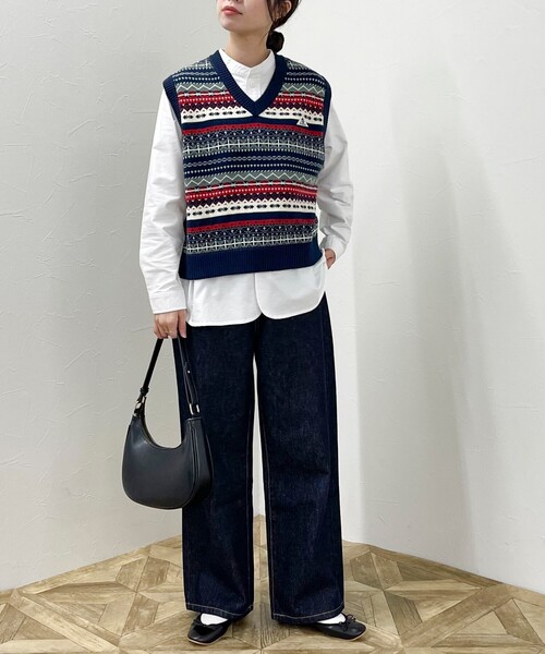 GEVACO（ゲバコ）の「【GEVACO/ゲバコ】フェアアイル Vネックニットベスト（ベスト・レディース・ブルー系その他/グリーン系その他/ベージュ系その他・38）」の4枚目の写真