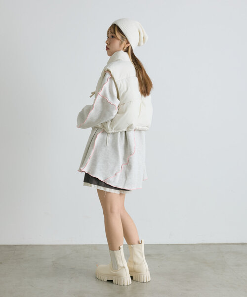 w closet(ダブルクローゼット)の「リボン中綿ベスト(ベスト・レディース・ブラウン/ブラック/アイボリー・FREE)」の9枚目の写真