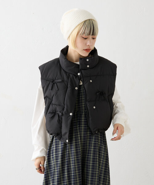 w closet(ダブルクローゼット)の「リボン中綿ベスト(ベスト・レディース・ブラウン/ブラック/アイボリー・FREE)」の13枚目の写真