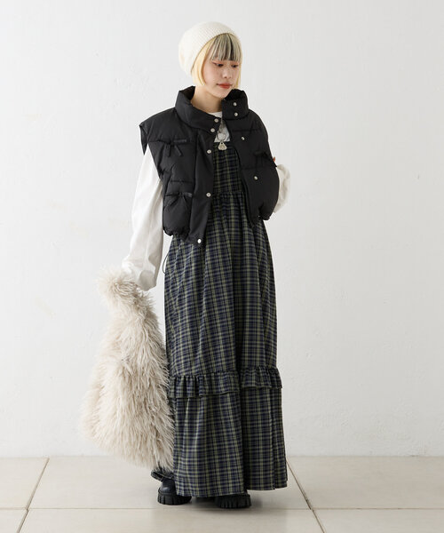 w closet(ダブルクローゼット)の「リボン中綿ベスト(ベスト・レディース・ブラウン/ブラック/アイボリー・FREE)」の18枚目の写真