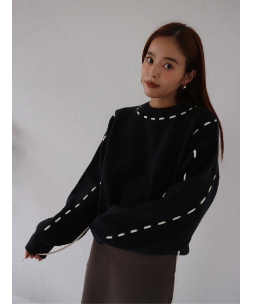 TRUNC(トランクエイティーエイト)の「Stitch Design Knit(ニット/セーター・レディース・ブラック/アイボリー/グレー・FREE)」の2枚目の写真