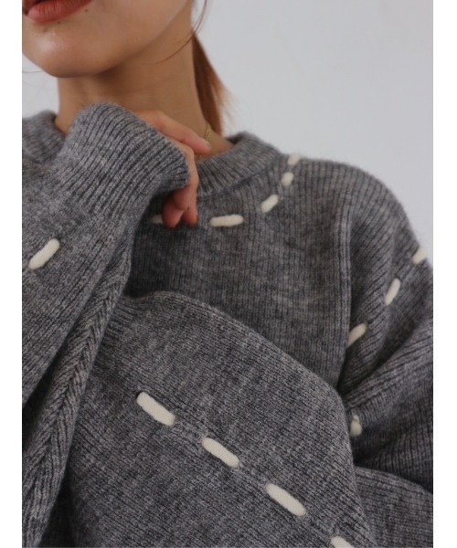 TRUNC(トランクエイティーエイト)の「Stitch Design Knit(ニット/セーター・レディース・ブラック/アイボリー/グレー・FREE)」の17枚目の写真