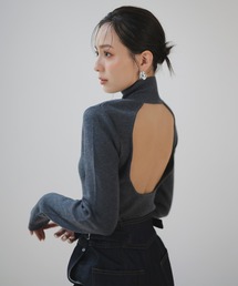 anuans（アニュアンス）の「ハイネックバイカラーニットプルオーバー  