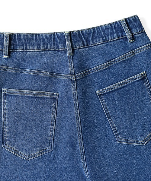 COCOMOMO（ココモモ）の「【楽 革 命】ストレッチ抜群！裏微起毛 楽革命デニムパンツ 楽らくストレッチ デニムパンツ ストレート ワイド デニム ウエスト調整ボタンつき 秋服 冬服（デニムパンツ・レディース・ブルー/ホワイト/ブルー系その他/ブラック系/ダークブルー/ブルー系/ブラック/ホワイト系・S/M/L/XL）」の22枚目の写真