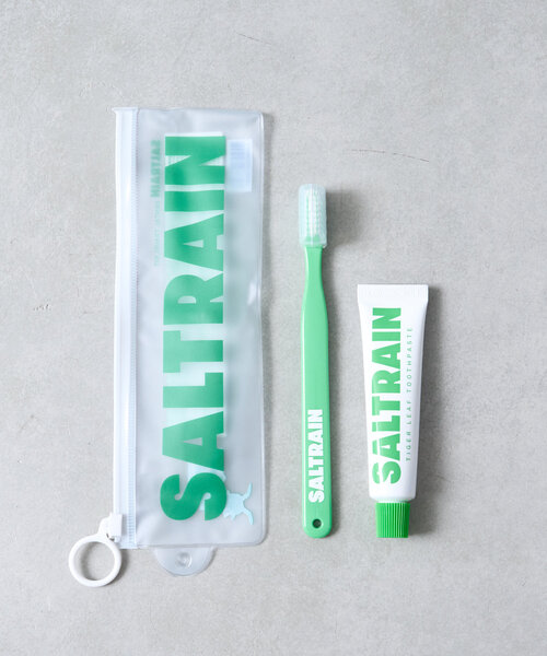 BIRTHDAY BAR（バースデイバー）の「【SALTRAIN】 Travel Kit（オーラルケア/歯磨きグッズ・レディース・ブルー/ピンク/グリーン・0）」の2枚目の写真