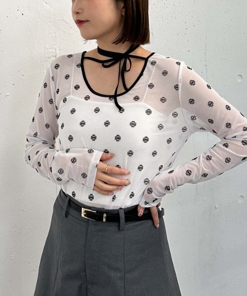 archives（アルシーヴ）の「フロッキープリントチュールＴＯＰＳ（Tシャツ/カットソー・レディース・ブルー/オフホワイト・MEDIUM）」の13枚目の写真