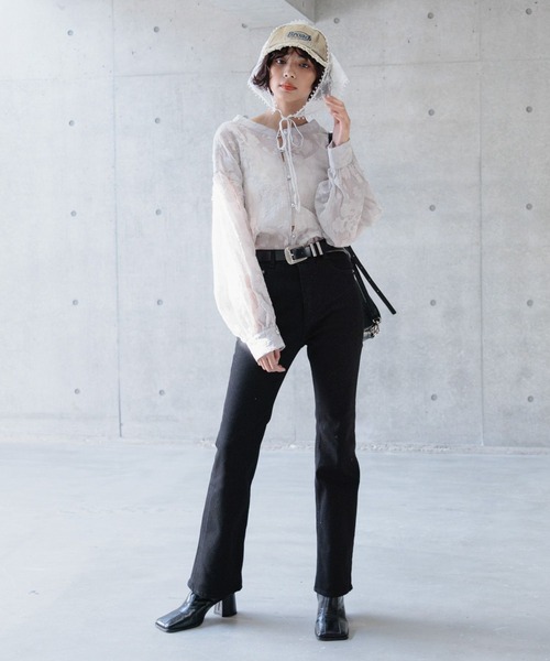 PAGEBOY(ページボーイ)の「2WAYレースアップブラウス(シャツ/ブラウス・レディース・ブラック/アイボリー/グレー系その他/グリーン系その他・FREE)」の21枚目の写真