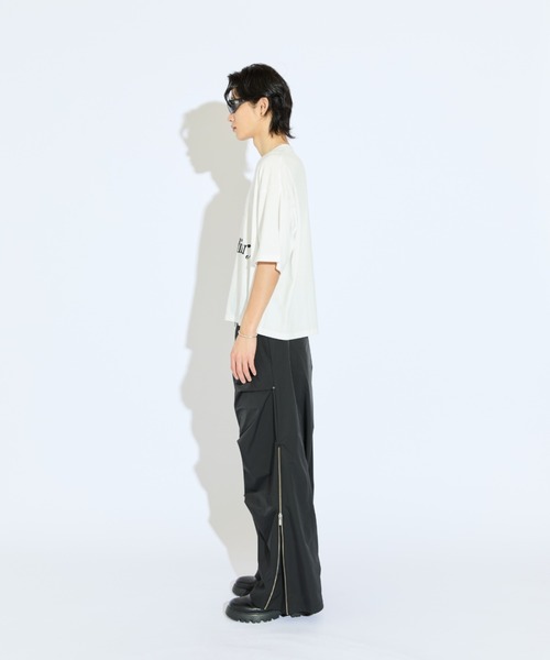 Lui's（ルイス）の「【Neucon/ニューコン】メッセージグラフィッククロップドBIGT（Tシャツ/カットソー・メンズ・ブラック/グリーン/ホワイト・FREE）」の8枚目の写真