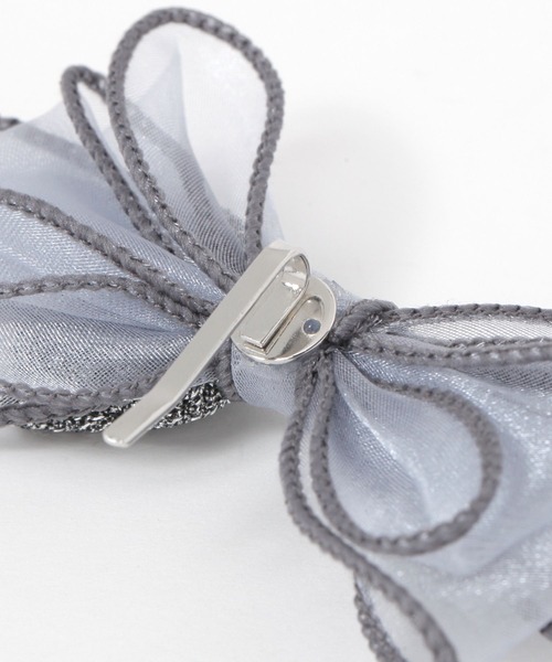 LAKOLE（ラコレ）の「オーガンジーヘアカフ / 289421（ヘアピン・レディース・グレー/ブラック・FREE）」の6枚目の写真