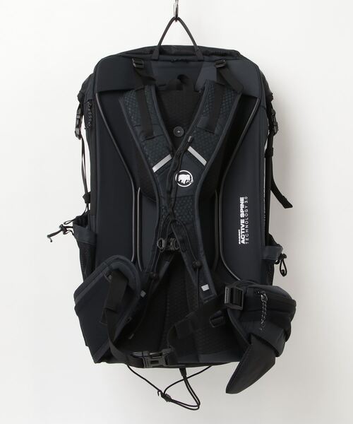 Mammut（マムート）の「デュカン スパイン 28-35 / Ducan Spine 28-35 Women（バックパック/リュック・レディース・ブラック/ライラック・35L）」の3枚目の写真