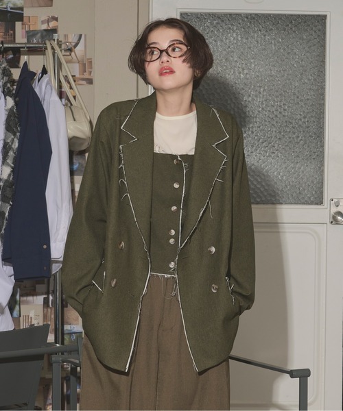loin nuit(ロワンニュイ)の「cut off double jacket / カットオフダブルジャケット(テーラードジャケット・レディース・グレー/カーキ・FREE)」の16枚目の写真